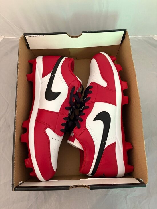 Air Jordan 1 retro low MCS Chicago red white baseball cleats sz 16 CJ8524 611 main image 9